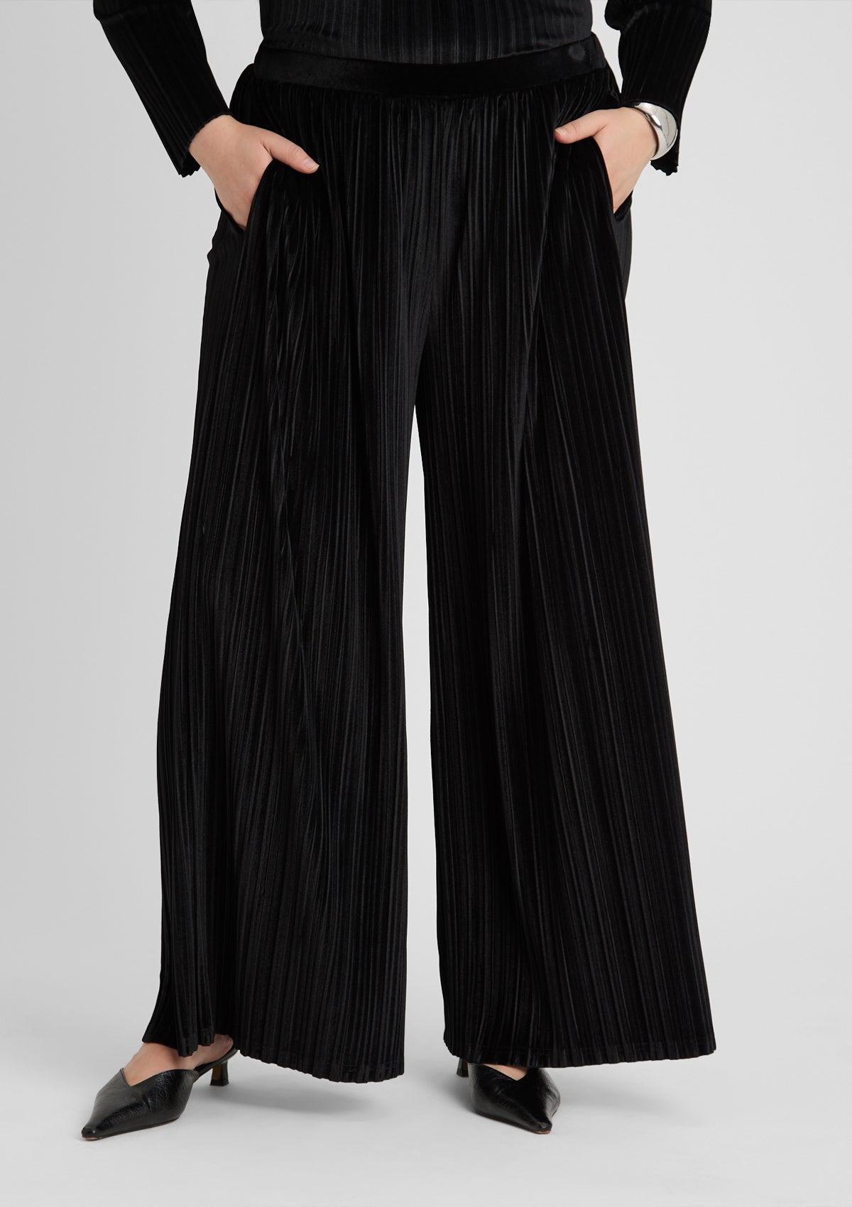 Curvy Hose 'Felicitas' in schwarz 46