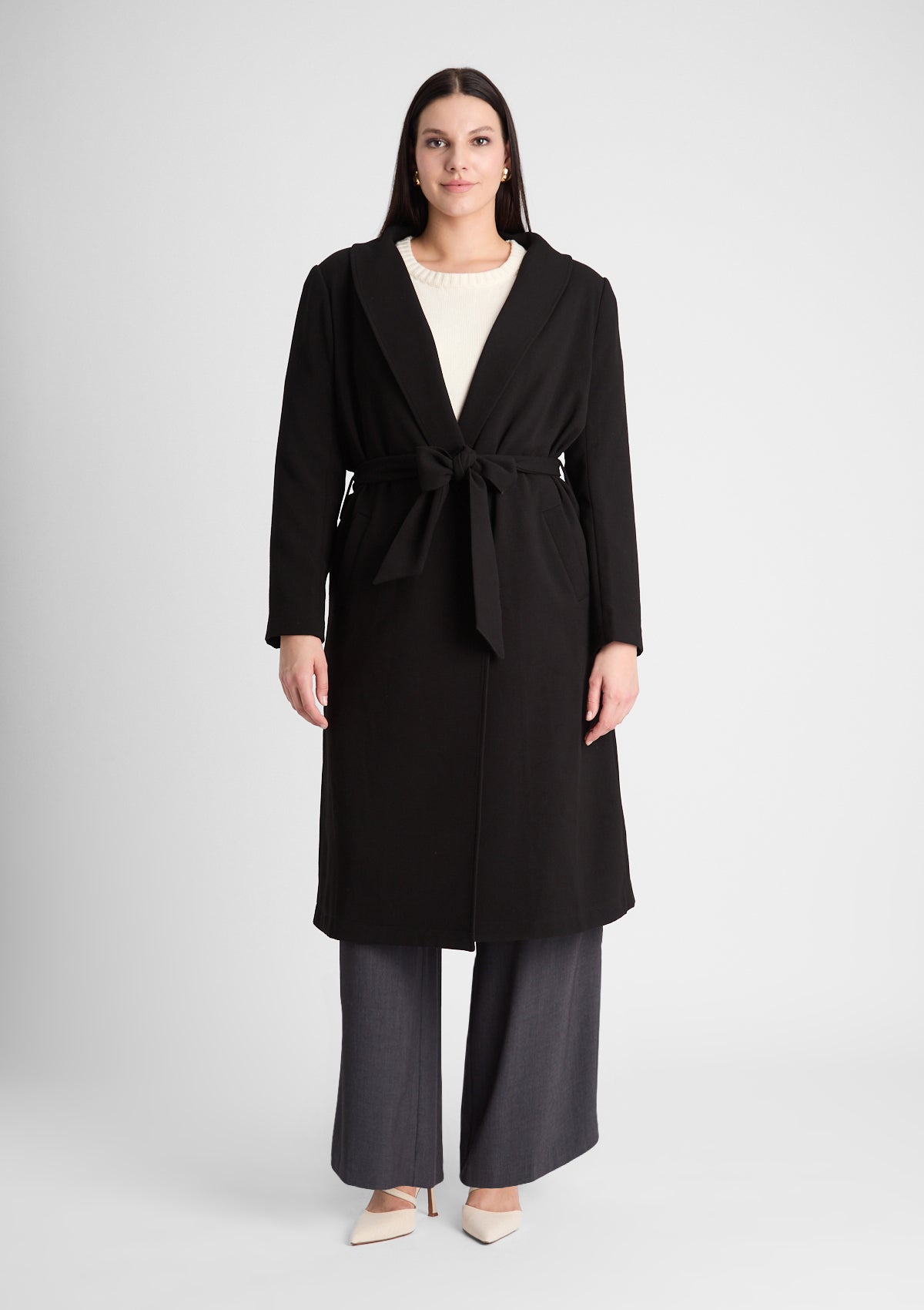 Curvy Mantel 'Lia' in schwarz 46