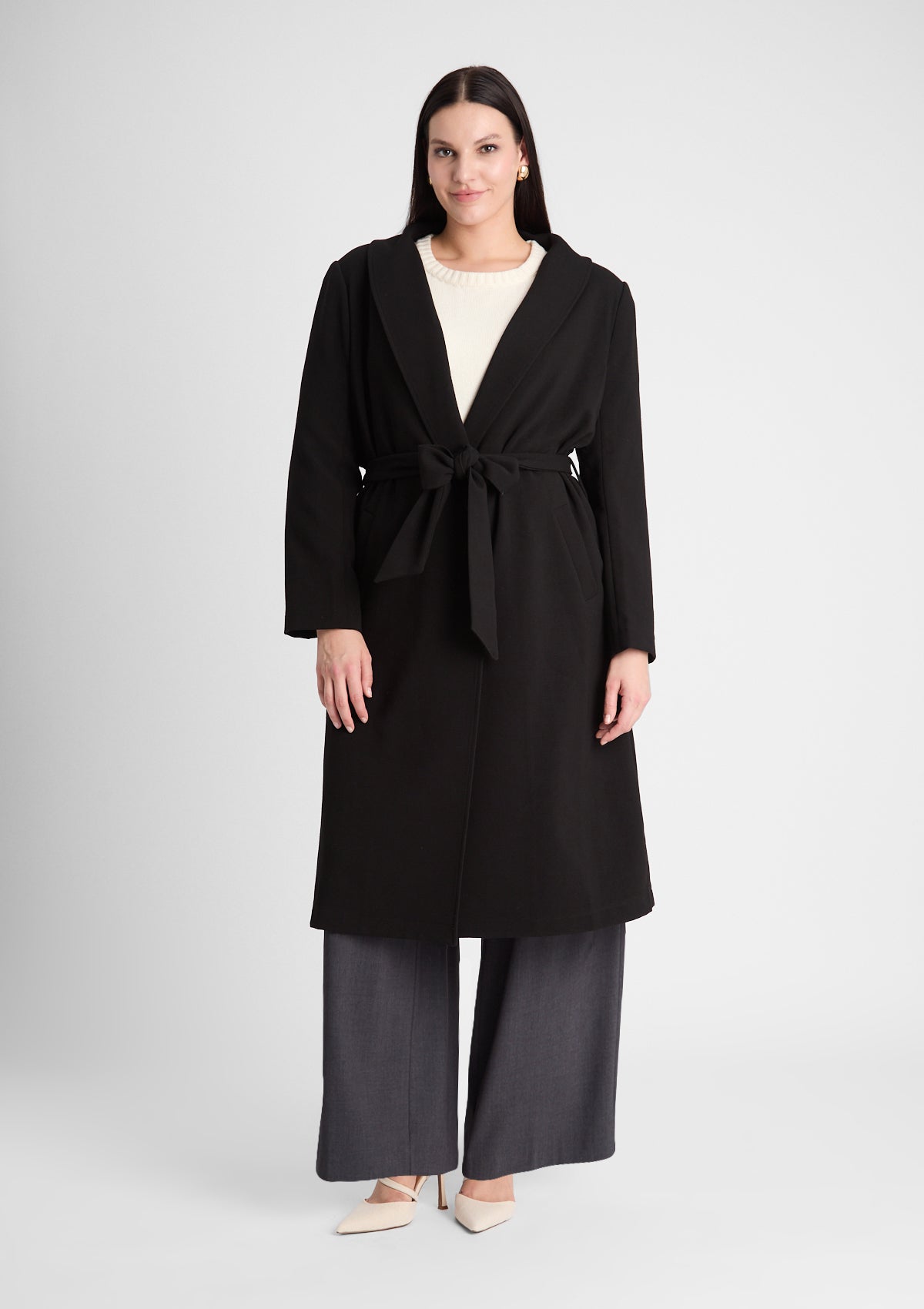 Curvy Mantel 'Lia' in schwarz 46