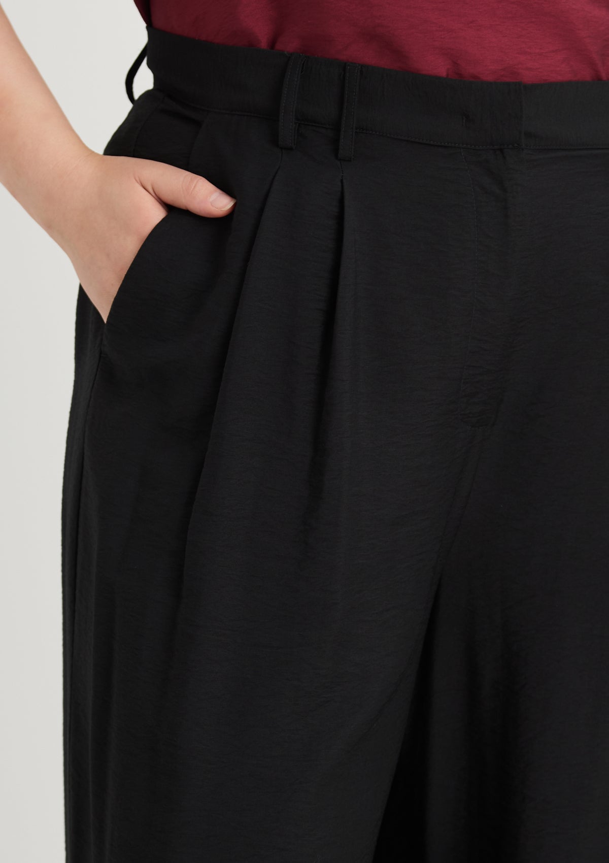 Curvy Hose 'Finja' in schwarz 46