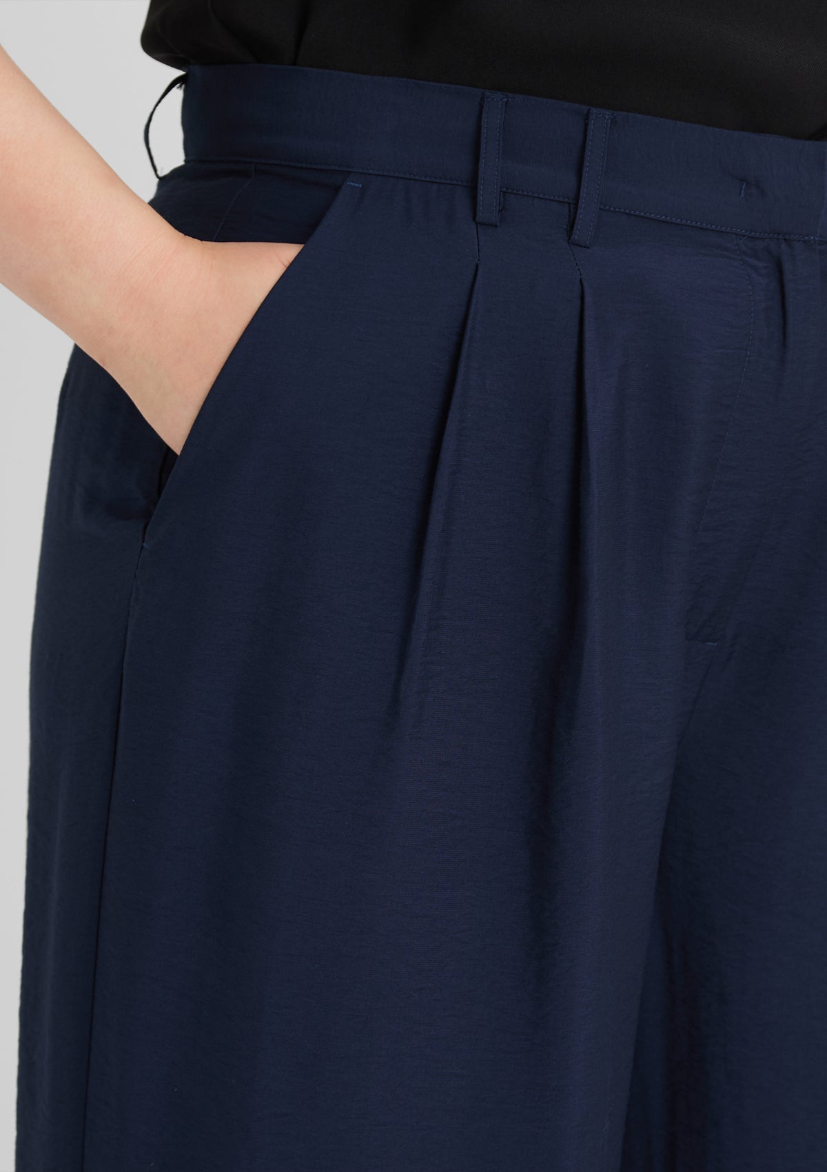 Curvy Hose 'Finja' in blau 46