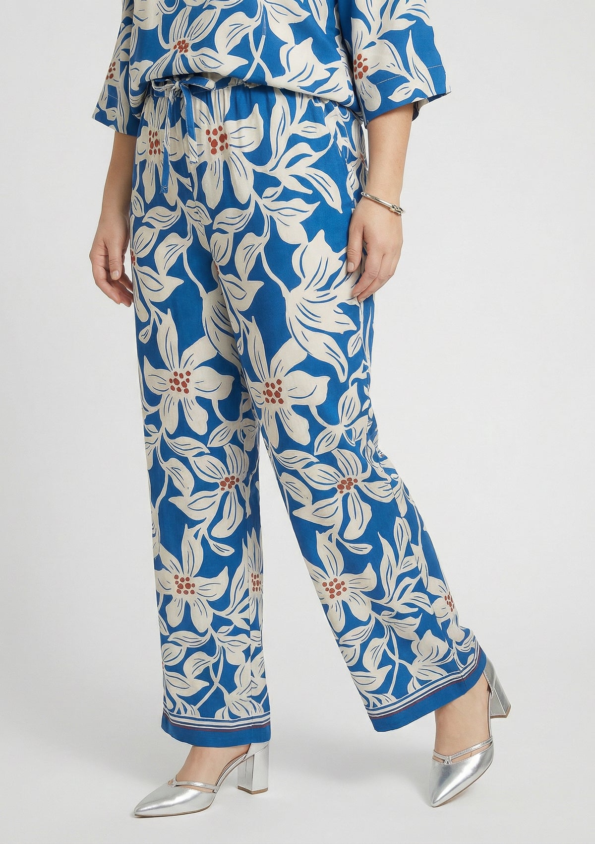 Curvy Hose 'Rylie' blau 46