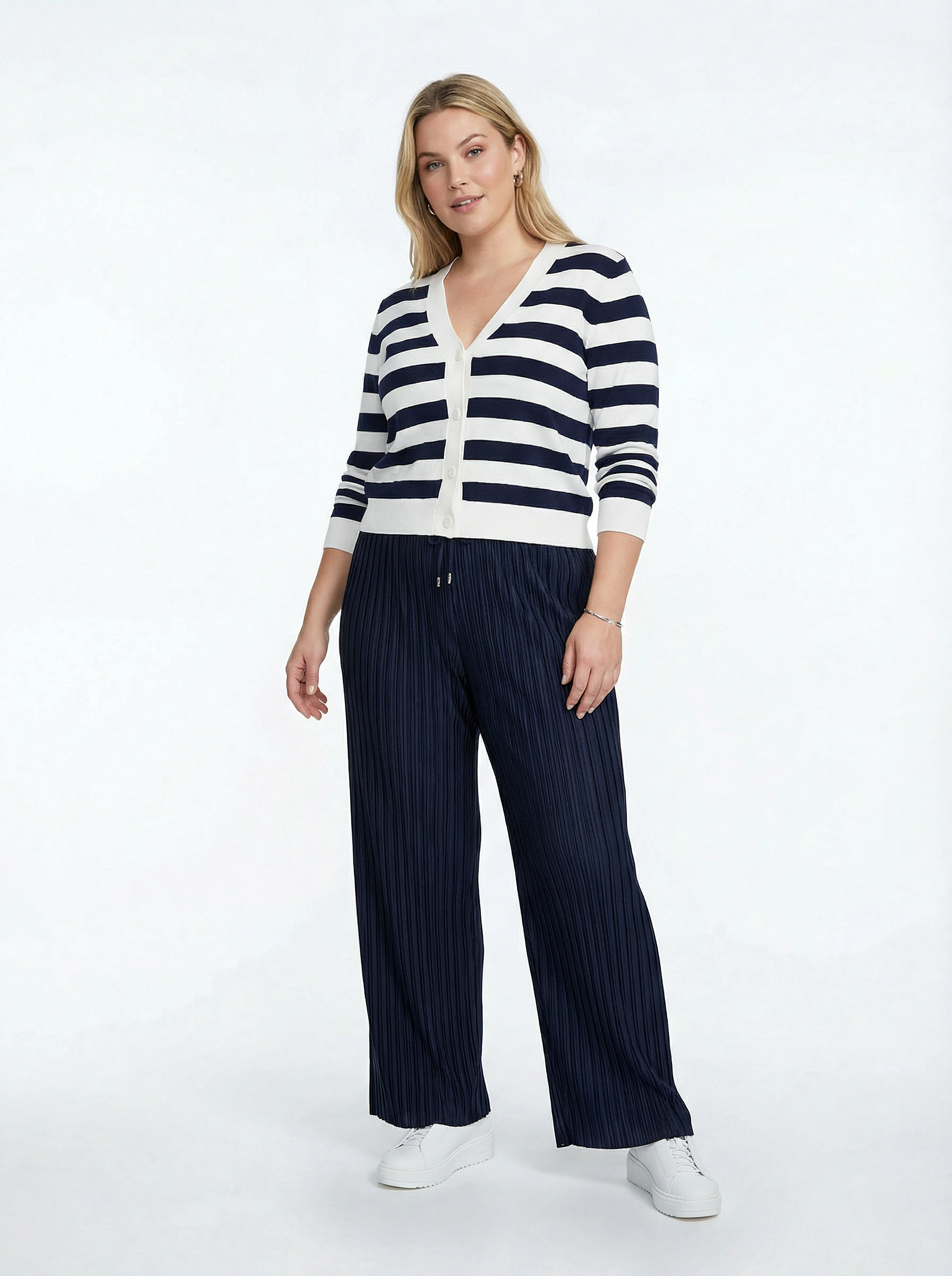 Curvy Pullover 'Nima'
