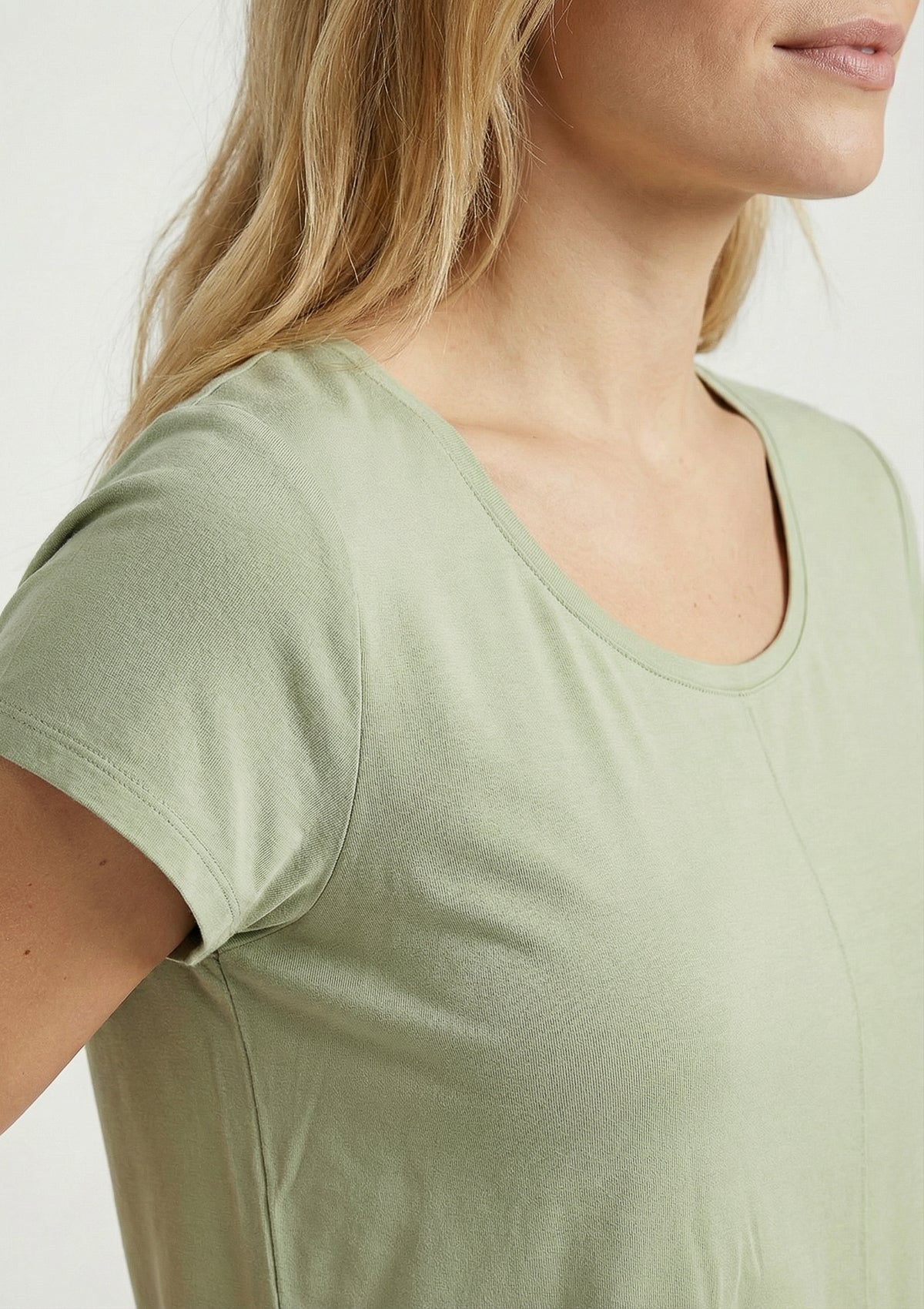 Damen T-Shirt 'Anni' grün 44